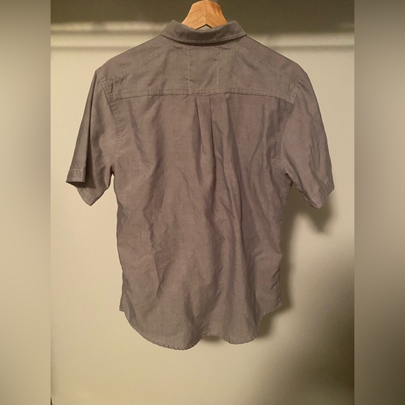 Tokyo Laundry Short Sleeve Shirt - Picture 2 of 3
